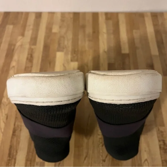 Eileen Fisher Dark Gray Stretch Fit Slip On Sneakers Shoes Size 7.5 - Picture 10 of 10